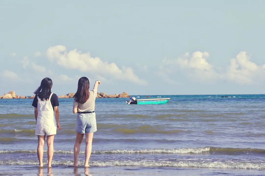 最舒服的關系不是三觀相同,而是......(人和人之間最舒服的關系是共性和吸引) 最舒服的關系不是三觀相同,而是......(人和人之間最舒服的關系是共性和吸引)