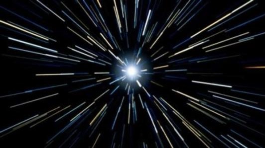 30萬(wàn)公里每秒的光速，它的動(dòng)力來(lái)源是什么？需要加速嗎？