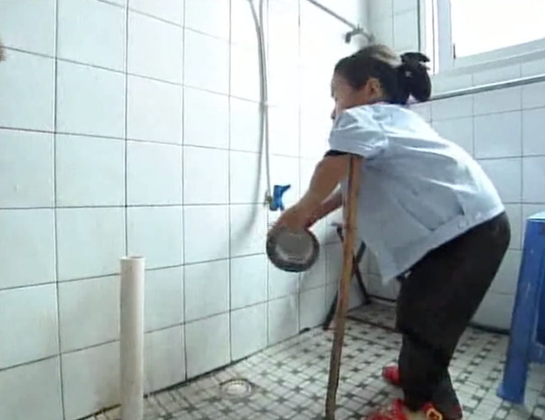 譚木匠的秘密：制作梳子的人，并不完美。