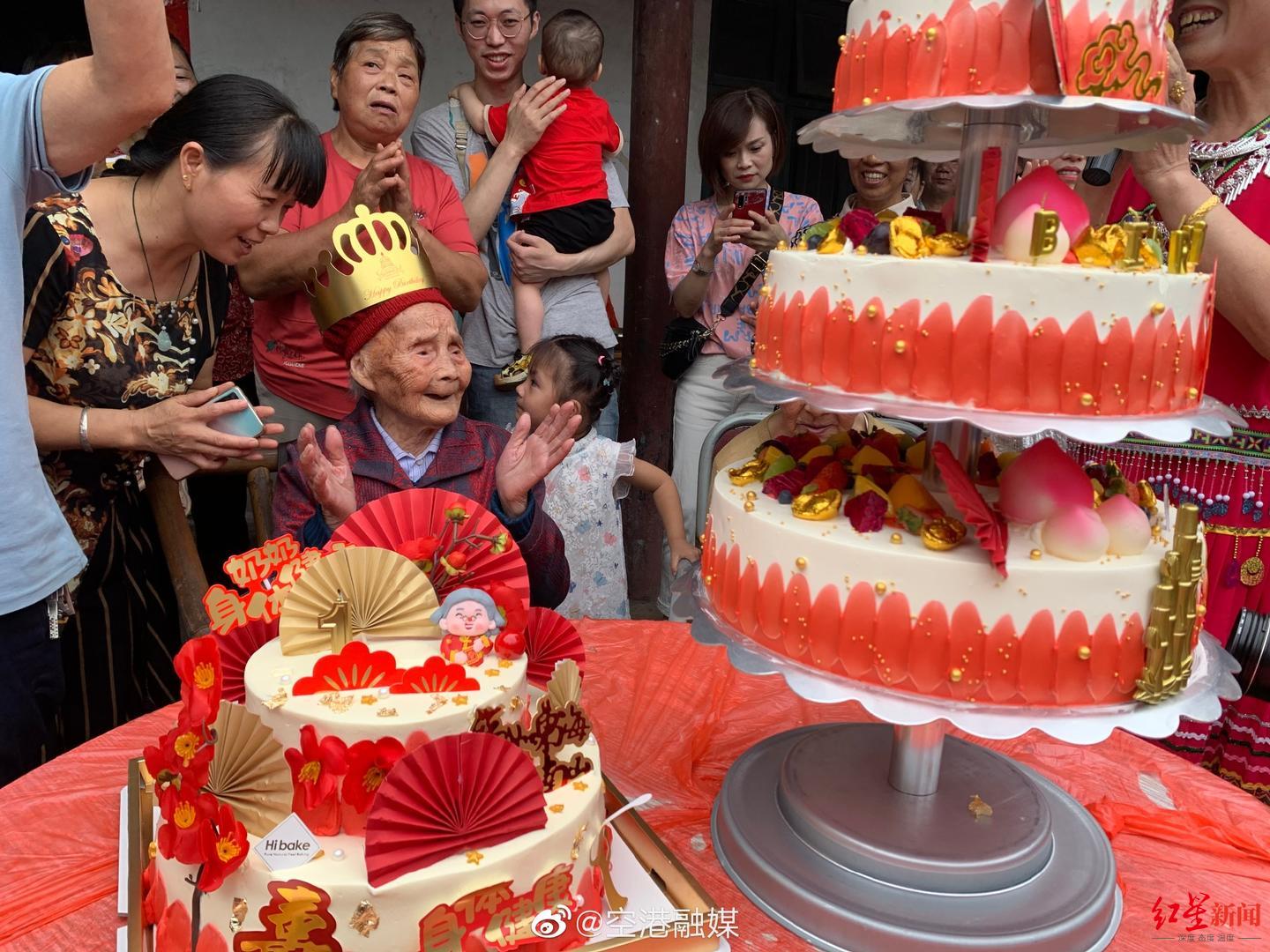 121歲，六世同堂，這樣的生日宴真讓人羨慕